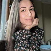 Diplomata al liceo sociopsicopedagogico impartisce ripetizioni in molte materie (inglese, matematica, italiano..) a ragazzi di elementari, medie e superiori